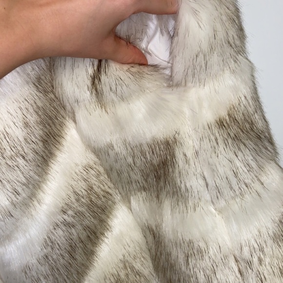 Fur vest - Picture 6 of 6